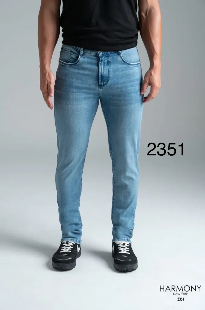 Jean Hombre Bota Tubo, Azul Claro