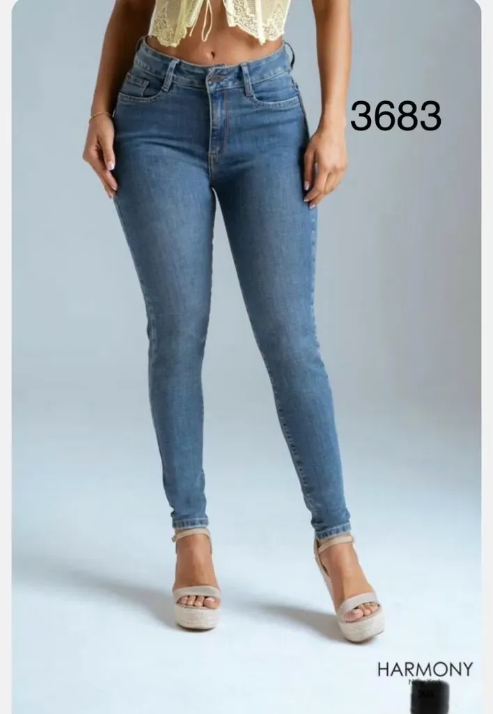 Jean Clasico Skinny Tiro Medio