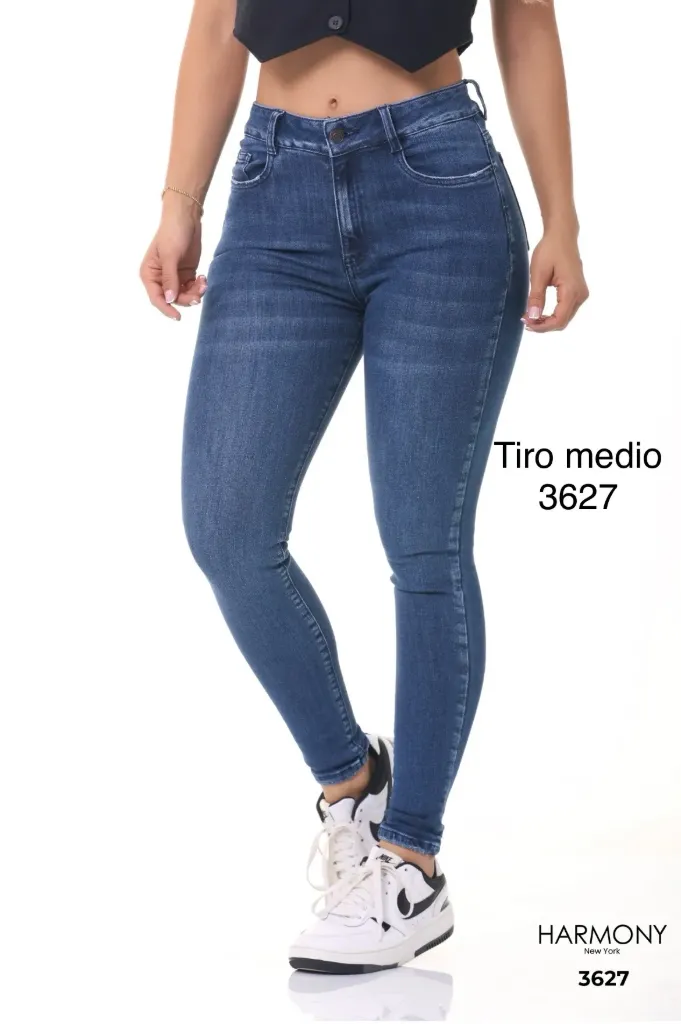 Jean Skinny Tiro Medio Azul Medio
